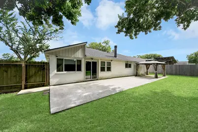 1104 N Heron Drive, Seabrook, TX 77586 - Photo 24