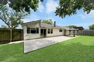 1104 N Heron Dr, Seabrook, TX 77586 - Photo 24