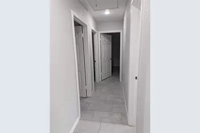5737 Alvarado Drive, Houston, TX 77035 - Photo 8