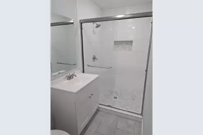 5737 Alvarado Drive, Houston, TX 77035 - Photo 14