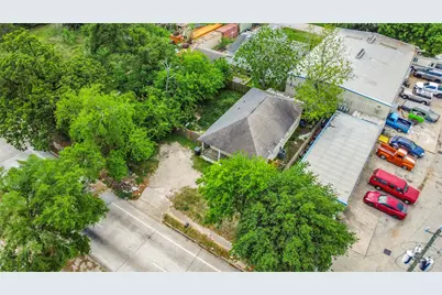 4817 Pinemont Drive, Houston, TX 77092 - Photo 4