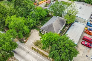 4817 Pinemont Dr, Houston, TX 77092 - Photo 4