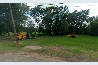 0010 4th Street, Crockett, TX 75835 - Photo 2