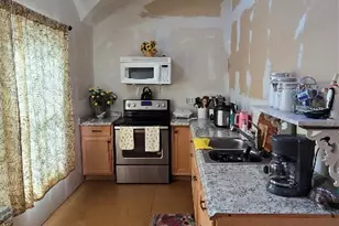 354 Haddock Dr, Palacios, TX 77465 - Photo 14