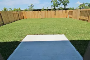 13142 Ingram Gap Ln, Houston, TX 77048 - Photo 2