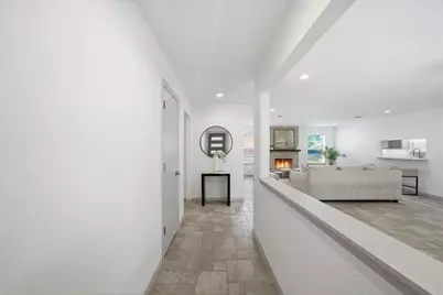 10423 Alcott Drive, Houston, TX 77043 - Photo 6
