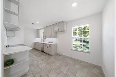 10423 Alcott Drive, Houston, TX 77043 - Photo 20
