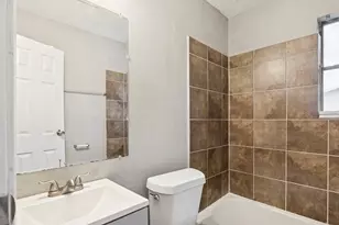 3631 N MacGregor Way, Houston, TX 77004 - Photo 8