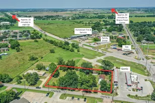 8911 Charity St, Needville, TX 77461 - Photo 2