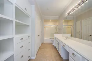 2111 Welch St, Houston, TX 77019 - Photo 18