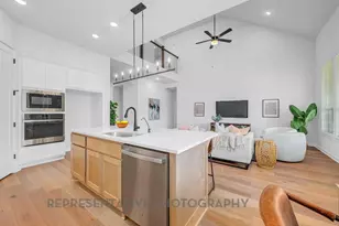 2719 Russell Mdws Ln, Fulshear, TX 77423 - Photo 4