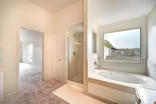 11906 Dinosaur Valley Dr, Sugar Land, TX 77498 - Photo 34