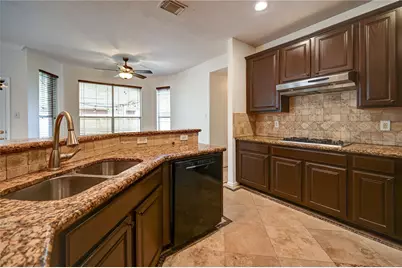 11906 Dinosaur Valley Drive, Sugar Land, TX 77498 - Photo 16