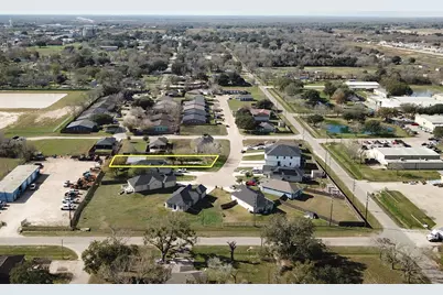 3 Donna Court, Brookshire, TX 77423 - Photo 2