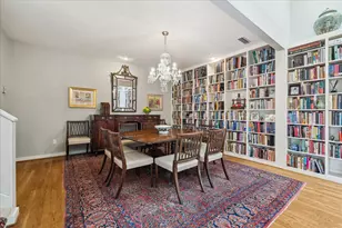 10 S Briar Hollow Ln, Houston, TX 77027 - Photo 12