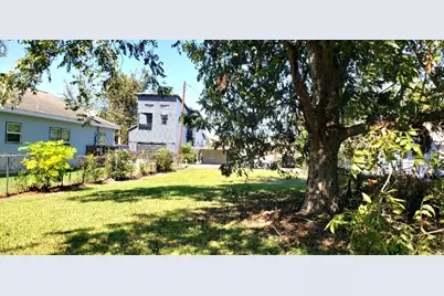 510 E 40th Street, Houston, TX 77022 - Photo 4