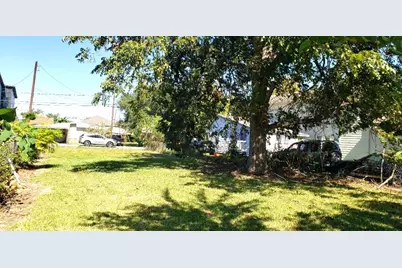 510 E 40th Street, Houston, TX 77022 - Photo 2