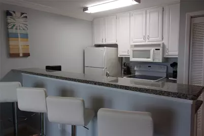 9520 Seawall Boulevard #113, Galveston, TX 77554 - Photo 8