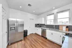 2002 Rosewood St, Houston, TX 77004 - Photo 8