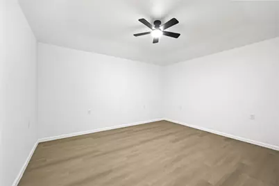 12306 Barbizon Drive, Houston, TX 77089 - Photo 14