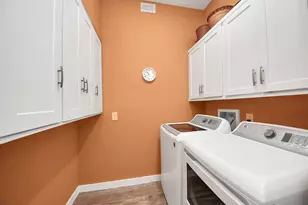 24 Bayou Shadows St, Houston, TX 77024 - Photo 36