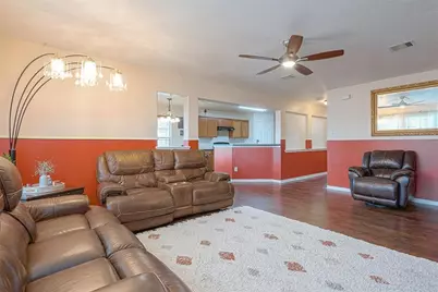 13110 Sleepy Creek Mdws, Houston, TX 77083 - Photo 14