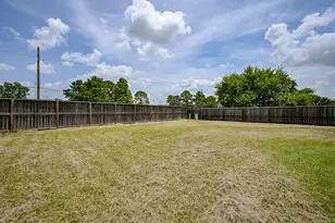 2667 Grand Canyon Dr, Houston, TX 77067 - Photo 32