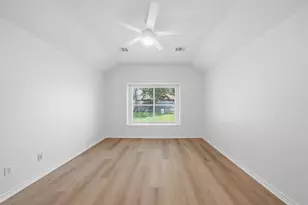 20007 Maple Village Dr, Cypress, TX 77433 - Photo 14