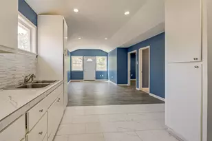 8709 Knox St, Houston, TX 77088 - Photo 14