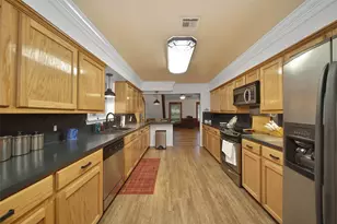 360 Hollyglenn St, Woodbranch, TX 77357 - Photo 12
