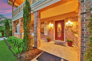 360 Hollyglenn St, Woodbranch, TX 77357 - Photo 6