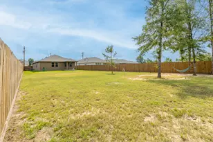 1605 Rd 5102, Cleveland, TX 77327 - Photo 20