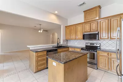 105 Hummingbird Court, Richwood, TX 77566 - Photo 10