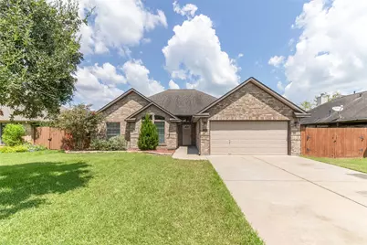 105 Hummingbird Court, Richwood, TX 77566 - Photo 1