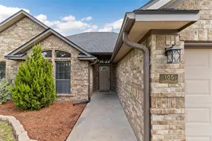 105 Hummingbird Ct, Richwood, TX 77566 - Photo 2