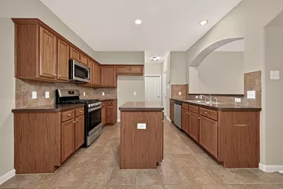 4903 Summer Ridge Drive, Conroe, TX 77303 - Photo 14