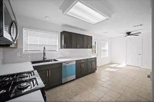 17023 Great Glen Dr, Houston, TX 77084 - Photo 6
