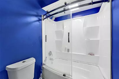 5638 Fairview Forest Drive, Houston, TX 77088 - Photo 34