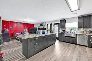 5638 Fairview Forest Dr, Houston, TX 77088 - Photo 14