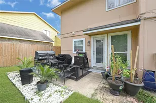 5638 Fairview Forest Dr, Houston, TX 77088 - Photo 46