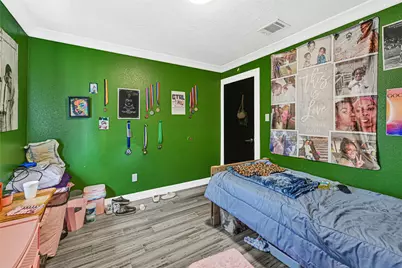 5638 Fairview Forest Drive, Houston, TX 77088 - Photo 26