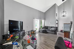 5638 Fairview Forest Dr, Houston, TX 77088 - Photo 22