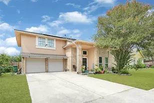 5638 Fairview Forest Dr, Houston, TX 77088 - Photo 2