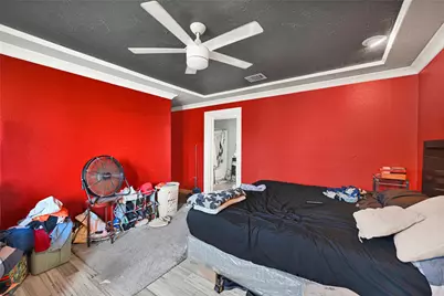 5638 Fairview Forest Drive, Houston, TX 77088 - Photo 32