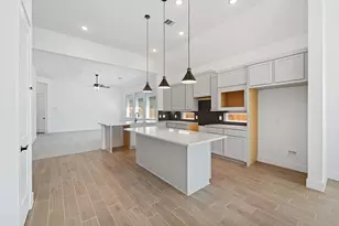 323 Big Pne Trl, Rosenberg, TX 77471 - Photo 12