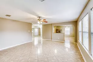 14022 Crestbourne Ct, Houston, TX 77014 - Photo 4