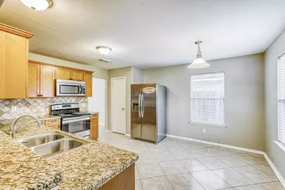 14022 Crestbourne Court, Houston, TX 77014 - Photo 8