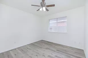 16307 Goanna Ct, Sugar Land, TX 77498 - Photo 32