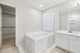 9922 W Cedaredge Dr, Houston, TX 77064 - Photo 26