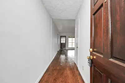 10131 Kent Towne Ln, Sugar Land, TX 77498 - Photo 4